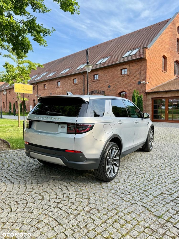 Land Rover Discovery Sport - 8