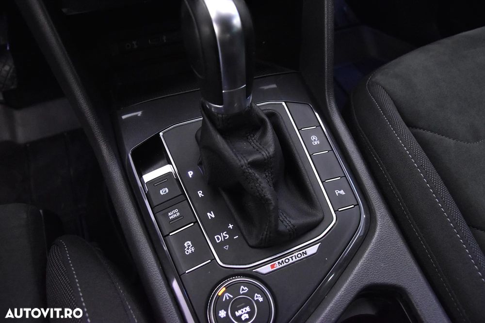 Volkswagen Tiguan - 18