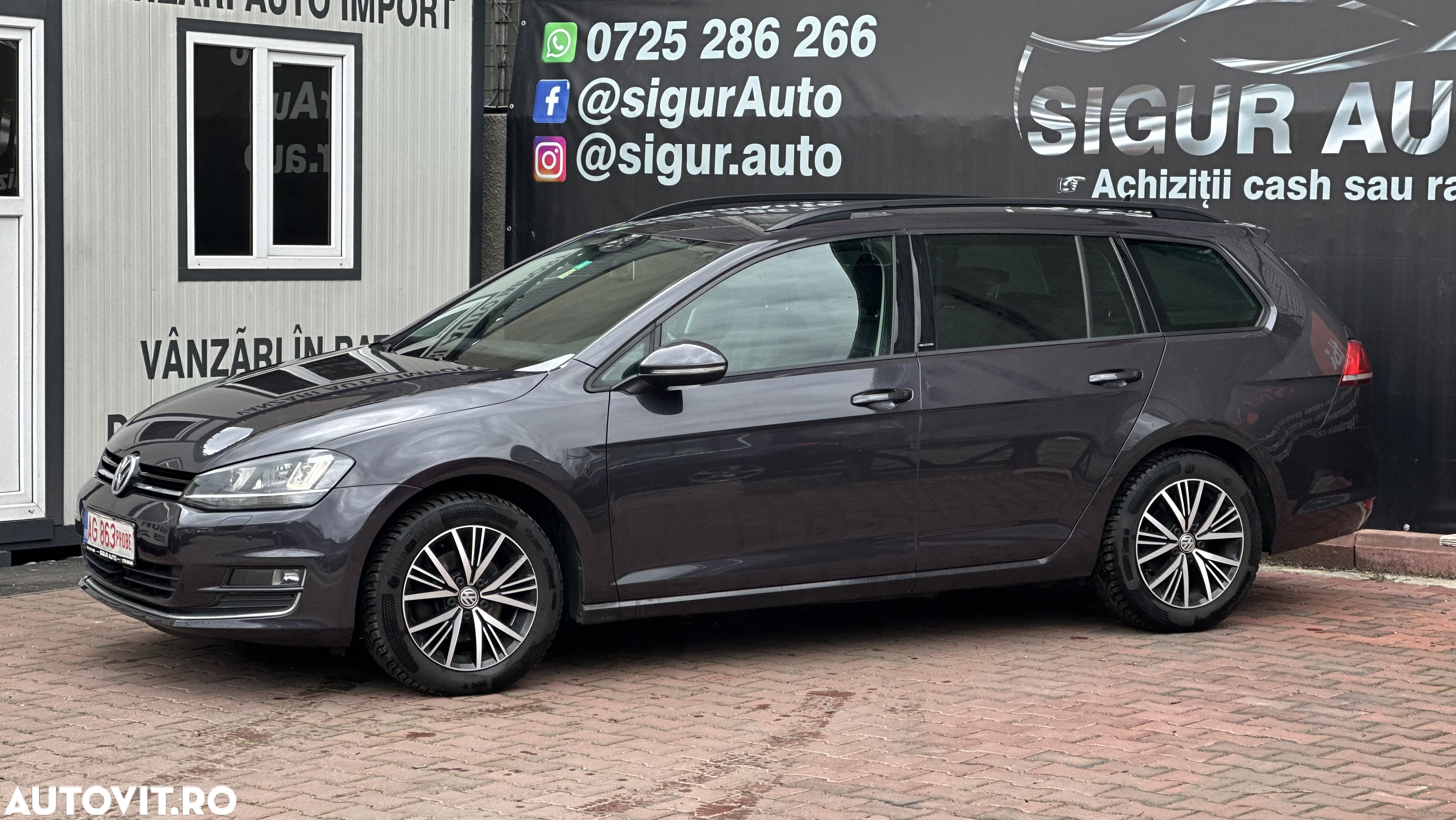 Volkswagen Golf 1.6 BlueTDI DSG Comfortline - 9
