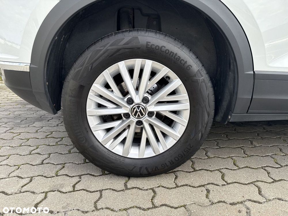 Volkswagen T-Roc - 31