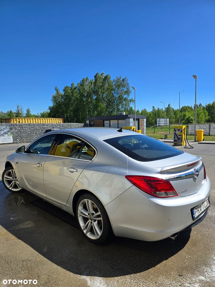 Opel Insignia 2.0 CDTI Cosmo - 17