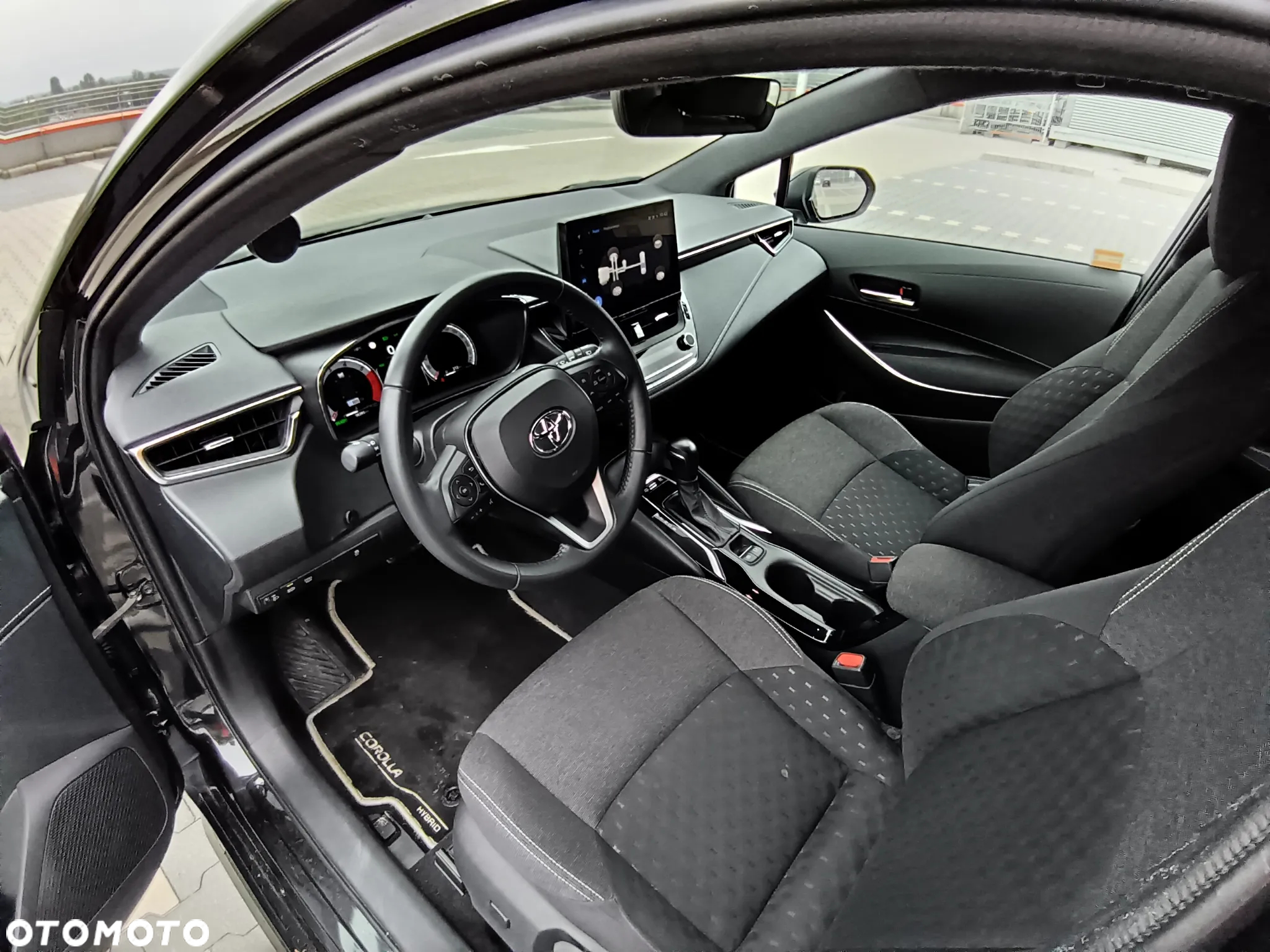 Toyota Corolla 1.8 Hybrid Comfort - 11