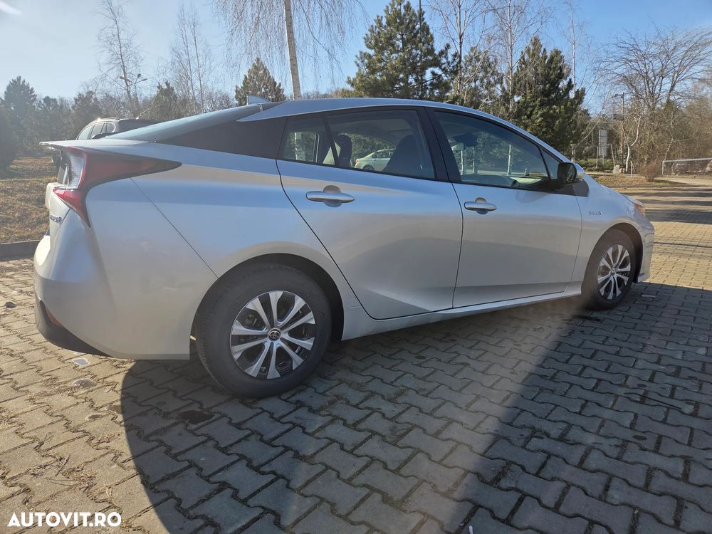 Toyota Prius Hybrid Comfort - 3