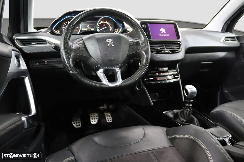 Peugeot 2008 1.2 PureTech Allure - 7