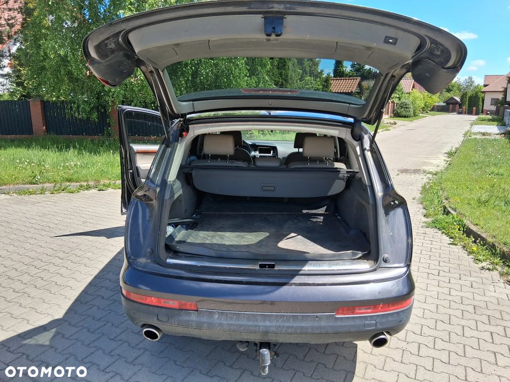 Audi Q7 - 16
