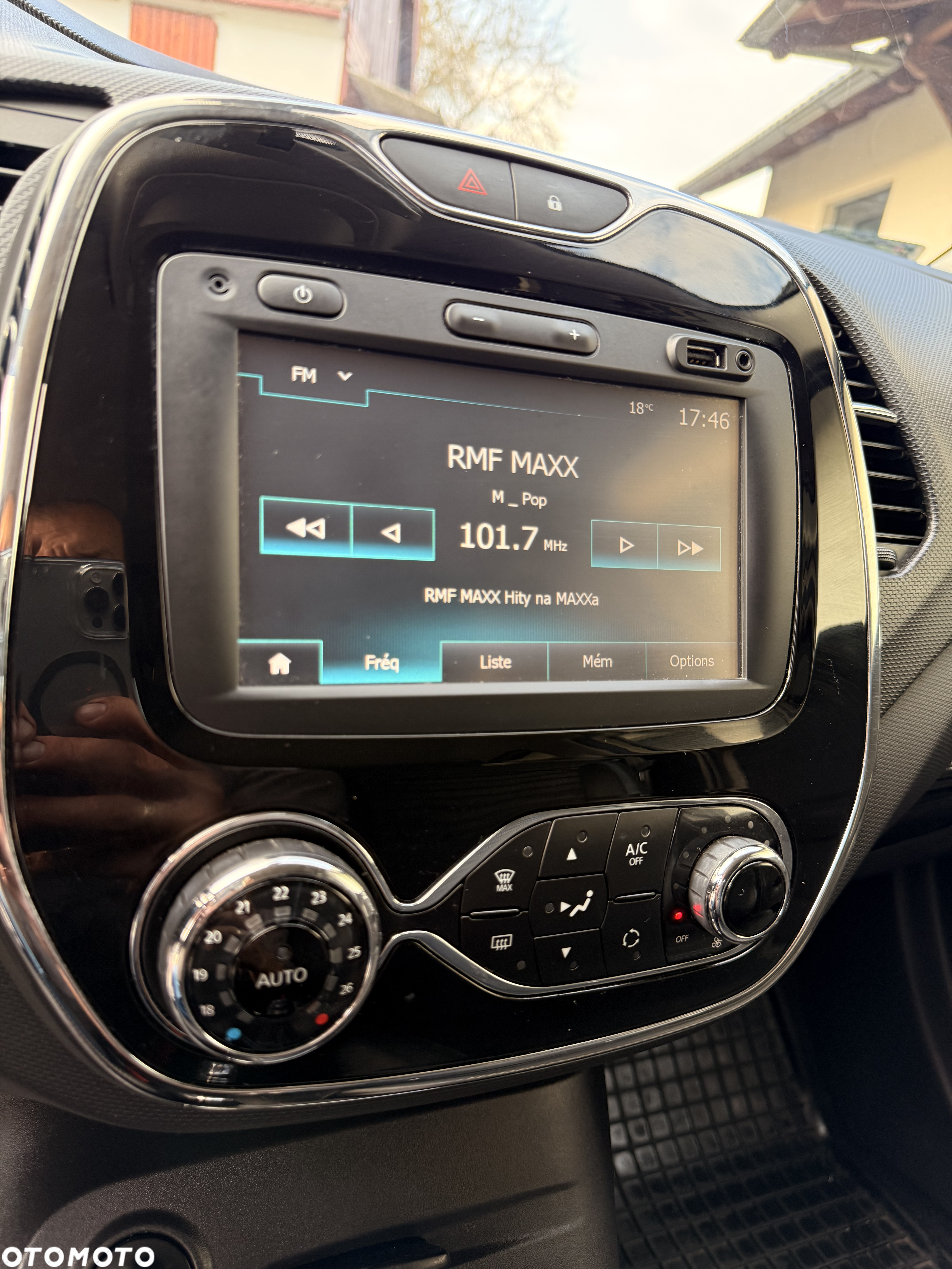 Renault Captur - 30