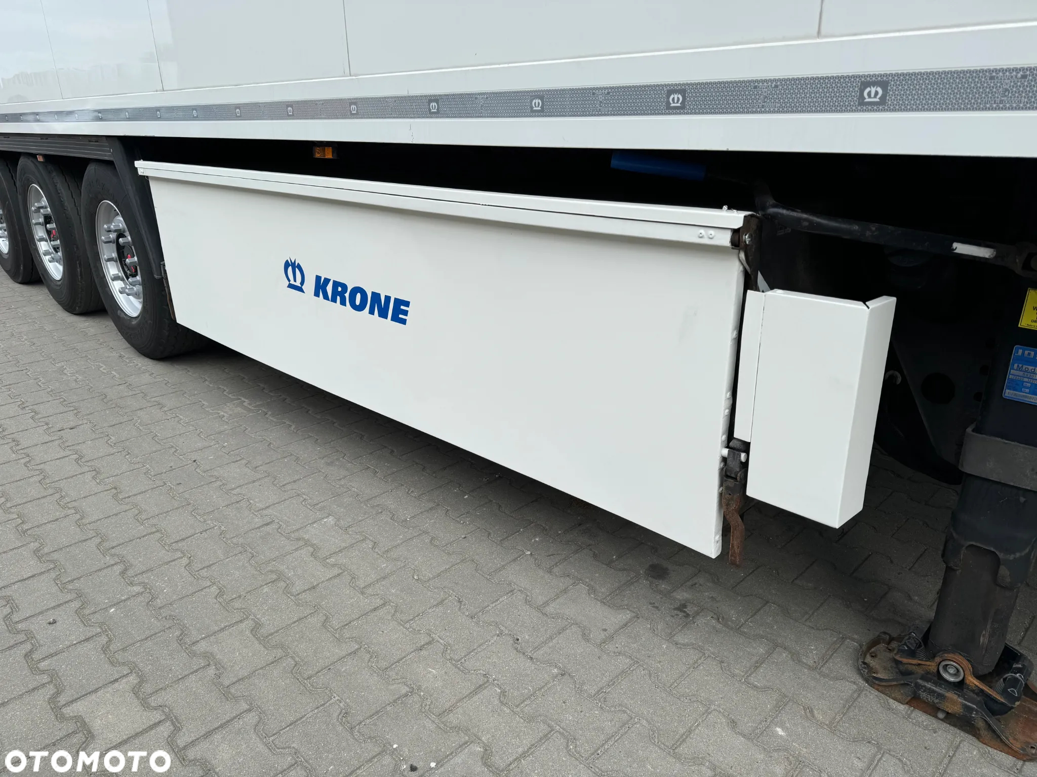 Krone Chłodnia Hakowa, SAF, Thermo King SLXi 400 - 22