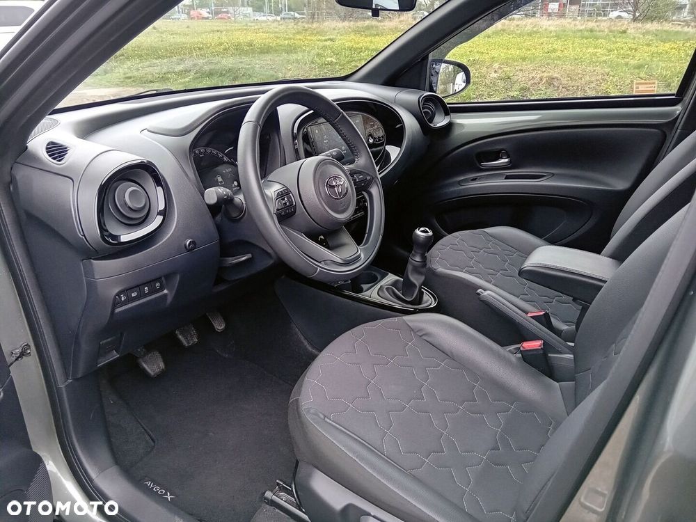 Toyota Aygo X - 11