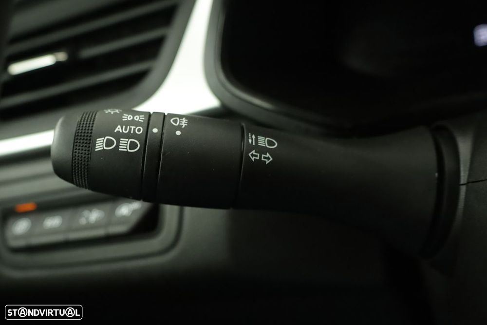 Renault Captur 1.0 TCe Evolution - 16