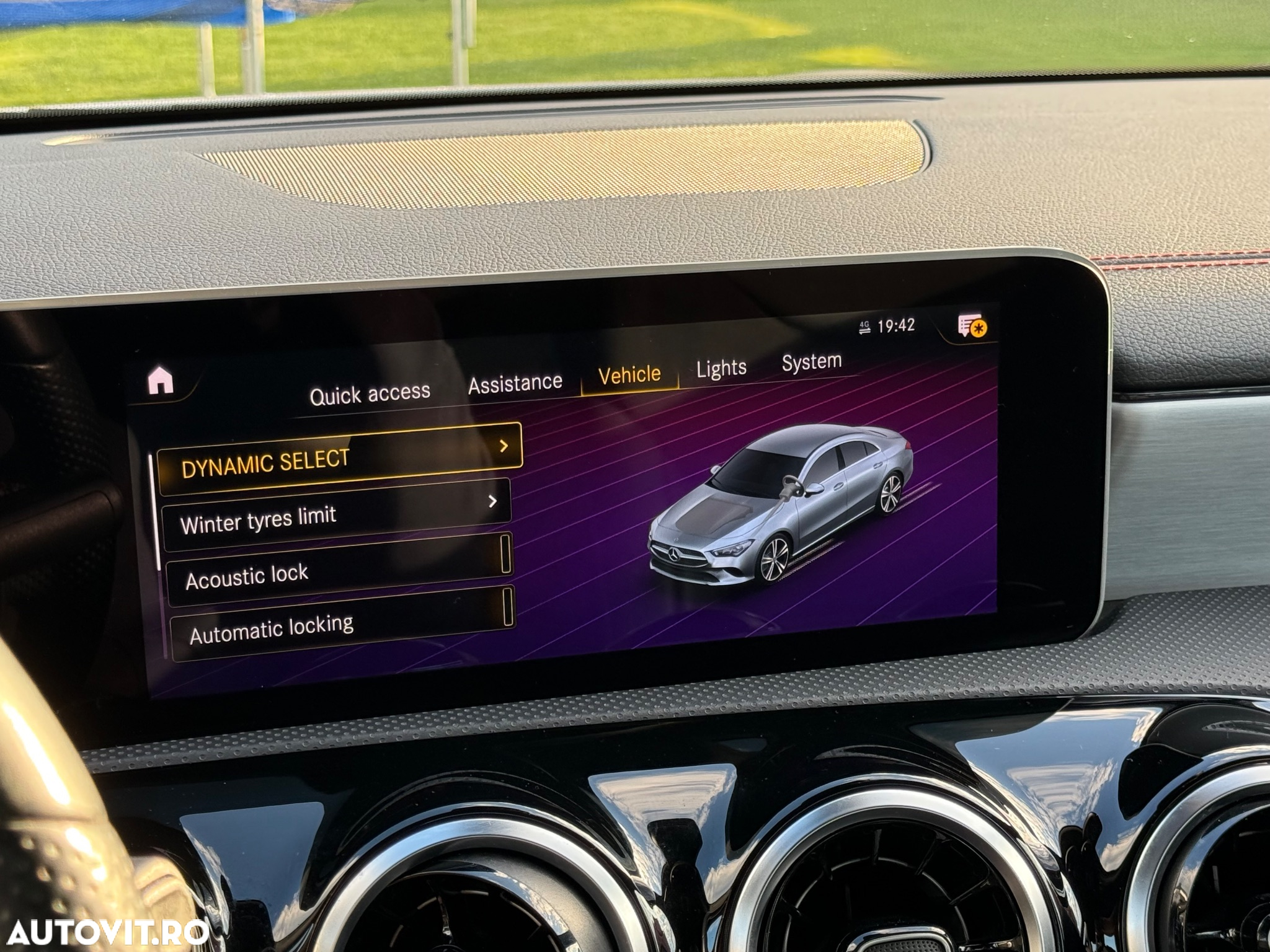 Mercedes-Benz CLA 180 d Shooting Brake 7G-DCT AMG Line - 21