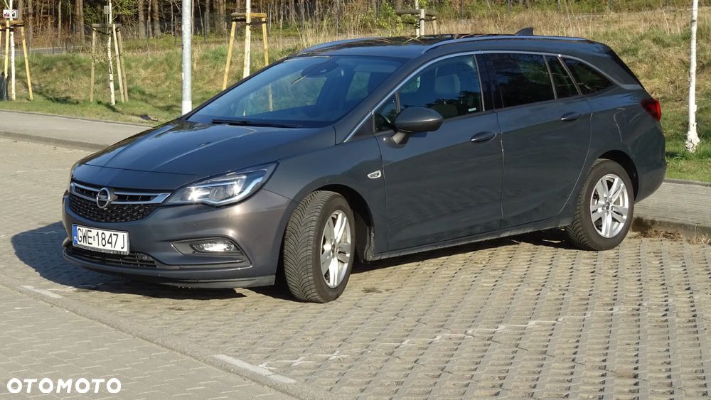 Opel Astra - 1