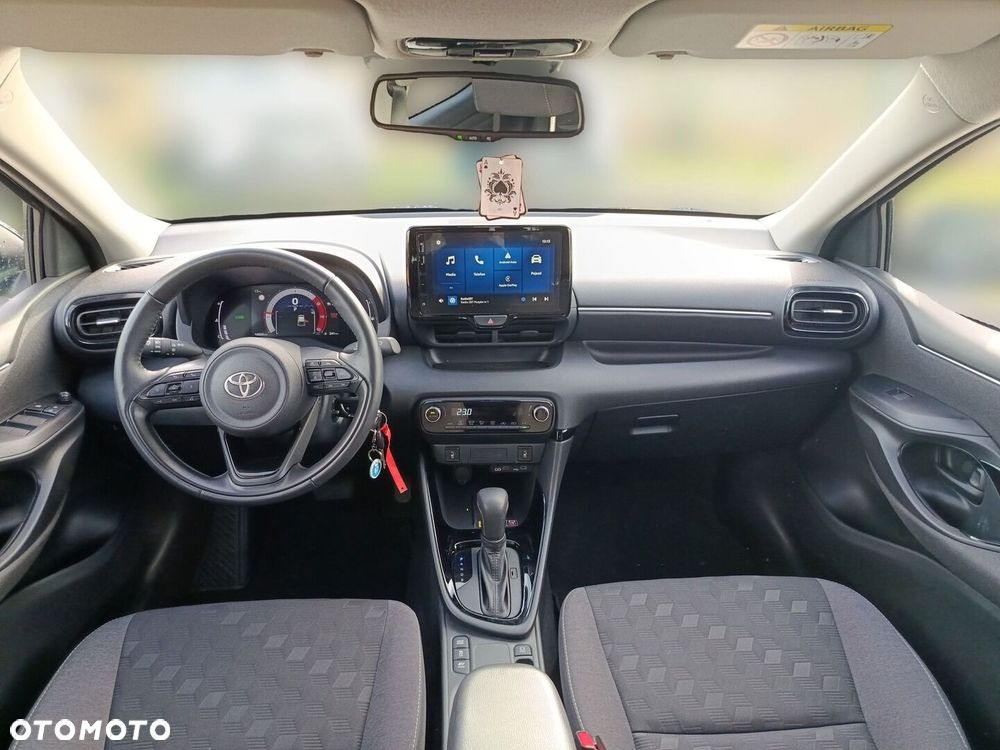 Toyota Yaris Hybrid 1.5 Style - 11