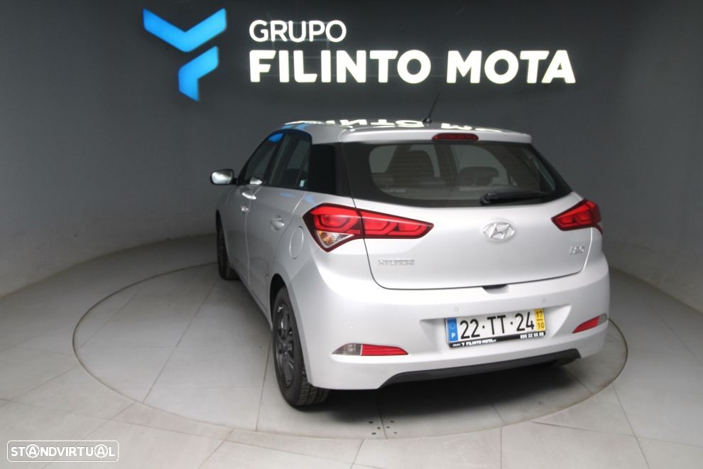 Hyundai i20 1.2 Access+Bluetooth 119g - 4