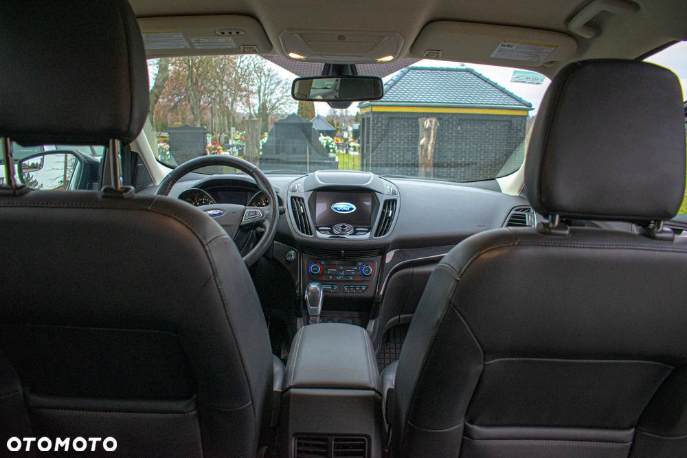 Ford Escape 2.0 EcoBoost AWD Titanium - 10