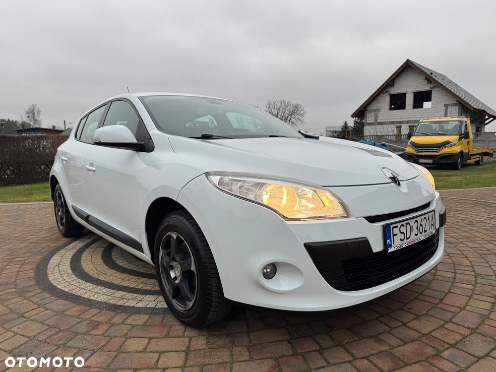 Renault Megane 1.6 16V 100 Authentique - 17