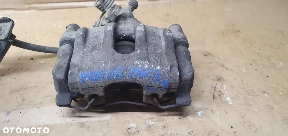 Zacisk hamulcowy lewy tył tylny Ford Focus Mk3 - 3