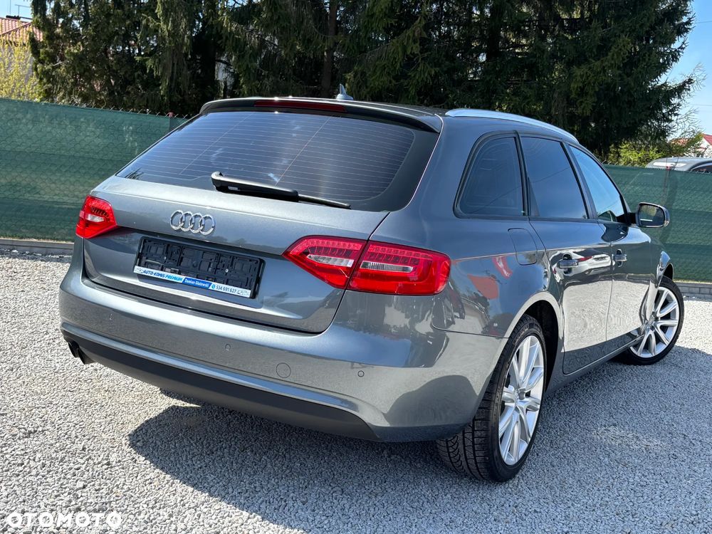 Audi A4 Avant - 8