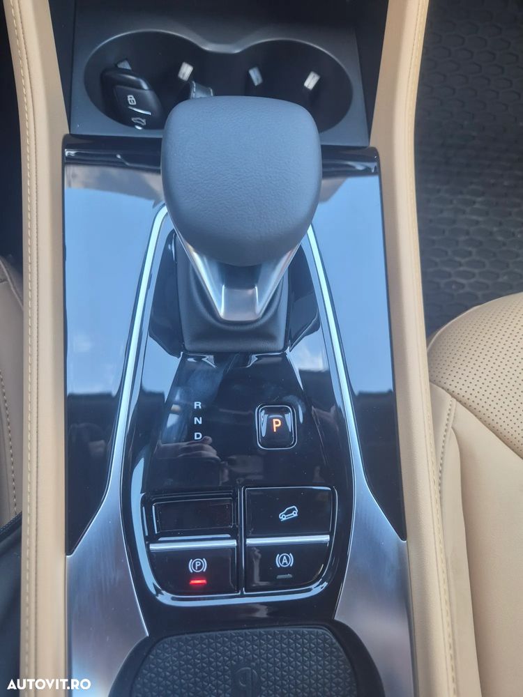 MG HS 1.5 T-GDi HEV Exclusive - 22