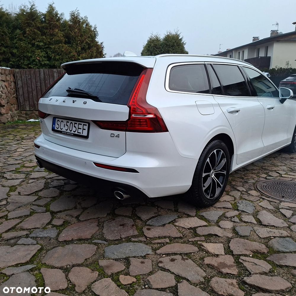 Volvo V60 D4 Geartronic Momentum - 6