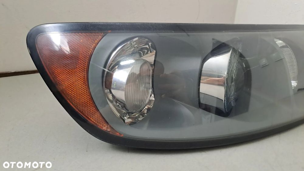 VOLVO S40 V50 04-07 LAMPA PRAWA PRZÓD XENON 30698890 EU - 5