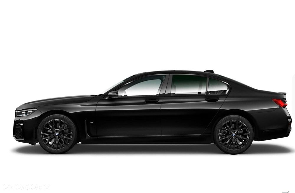 BMW Seria 7 750i xDrive sport - 3