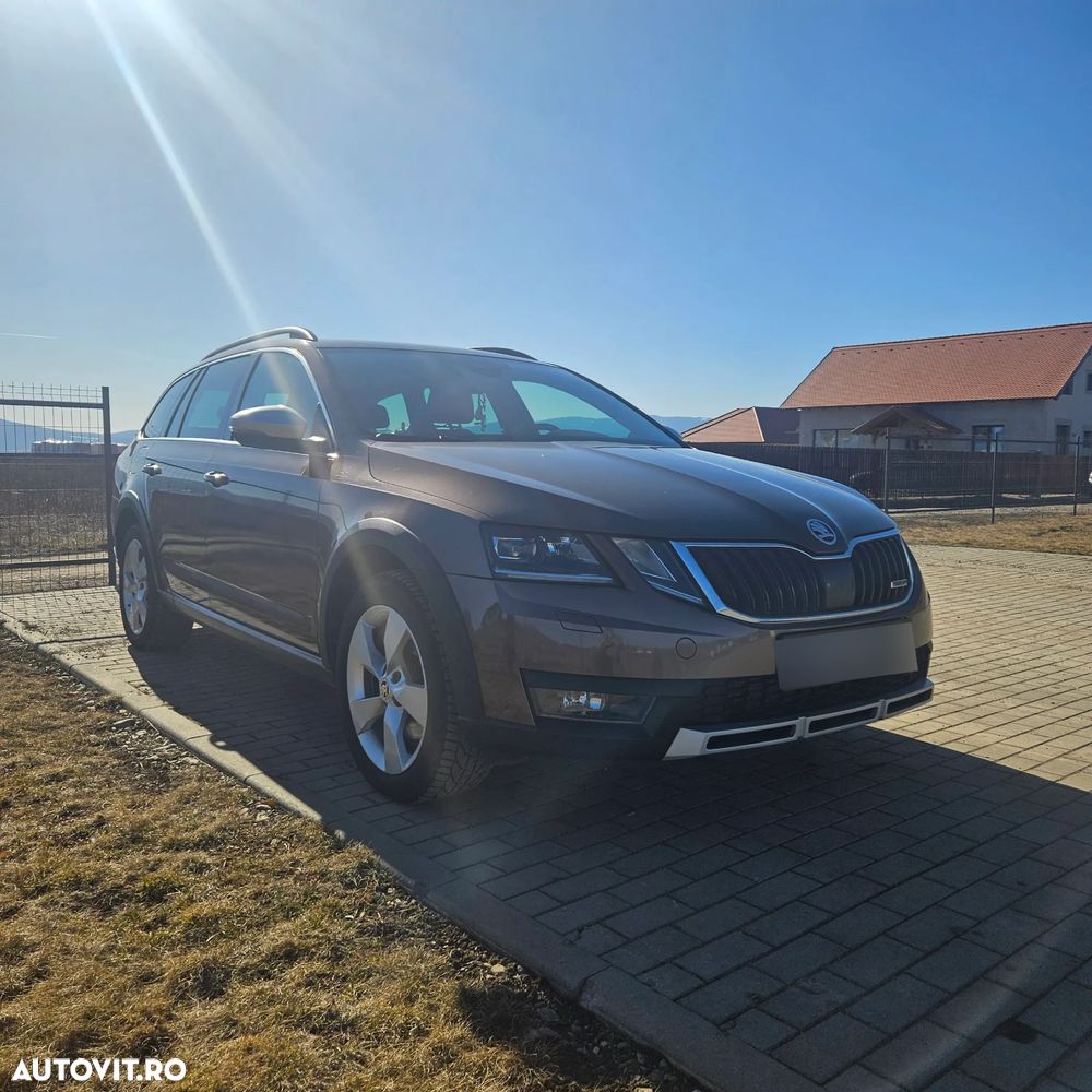 Skoda Octavia 2.0 TDI 4X4 DSG Scout - 4