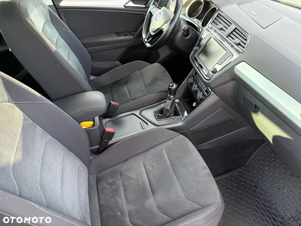 Volkswagen Tiguan 1.4 TSI BMT ACT Comfortline - 15