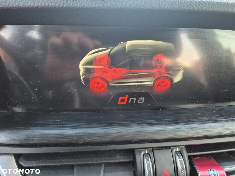 Alfa Romeo Stelvio 2.0 Turbo Executive Q4 - 17