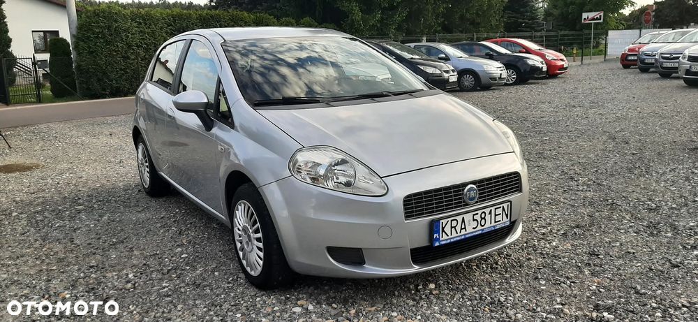Fiat Grande Punto - 13