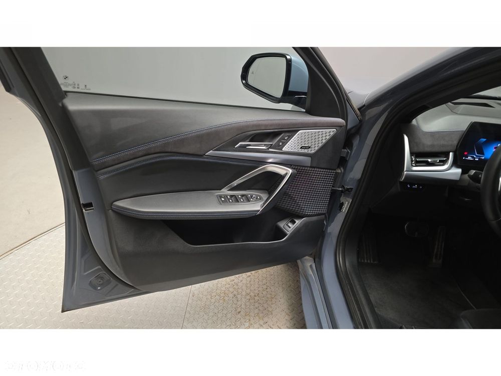 BMW X2 sDrive18d - 17