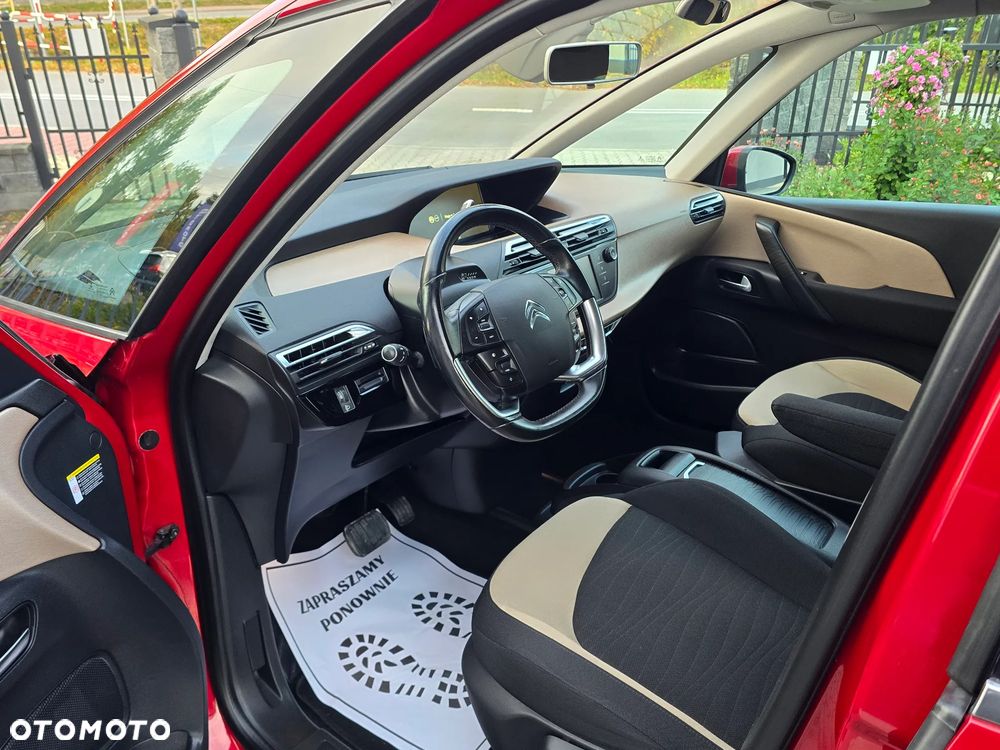 Citroën C4 Picasso - 27