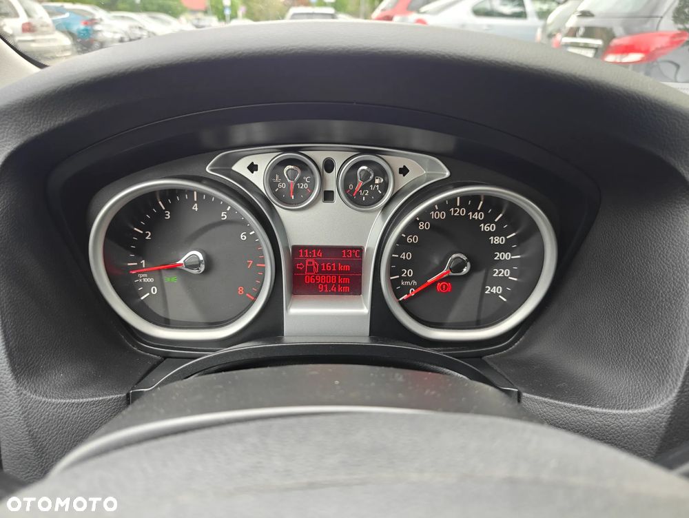 Ford Focus 1.6 Trend - 28