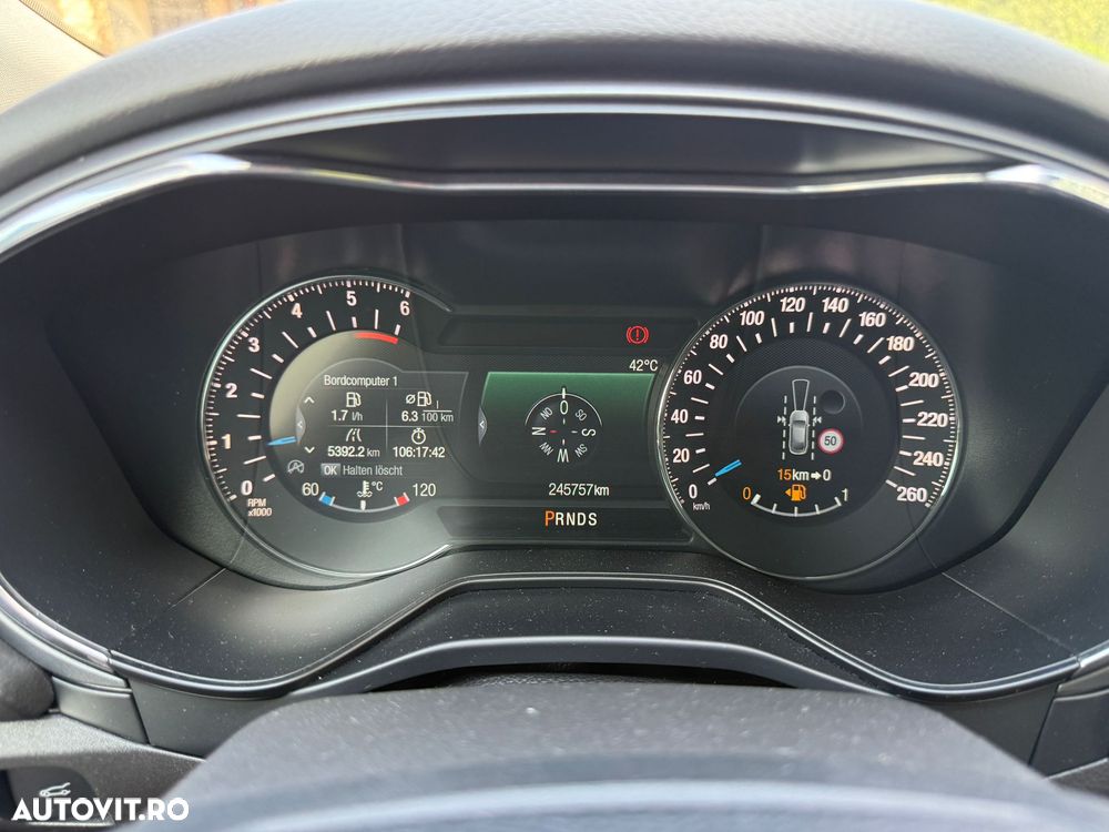 Ford Mondeo 2.0 TDCi Start-Stopp PowerShift-Aut. Vignale - 24