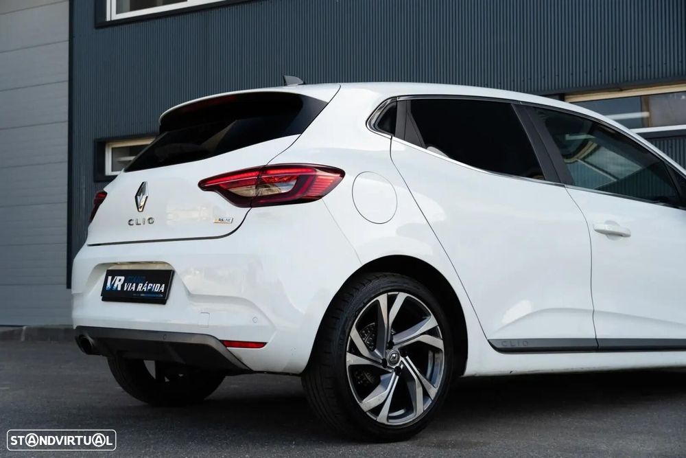 Renault Clio - 40