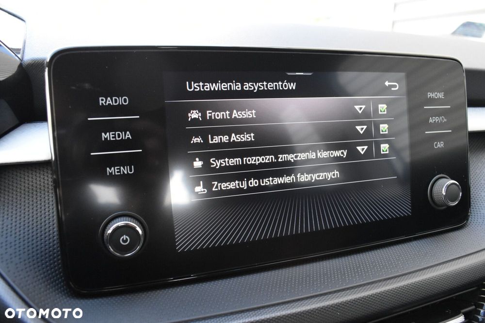 Skoda Fabia 1.0 Ambition - 18