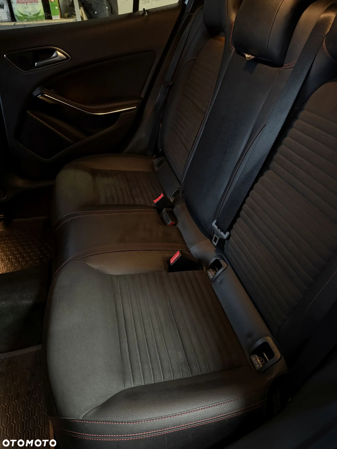 Mercedes-Benz GLA 220 4-Matic AMG Line - 10
