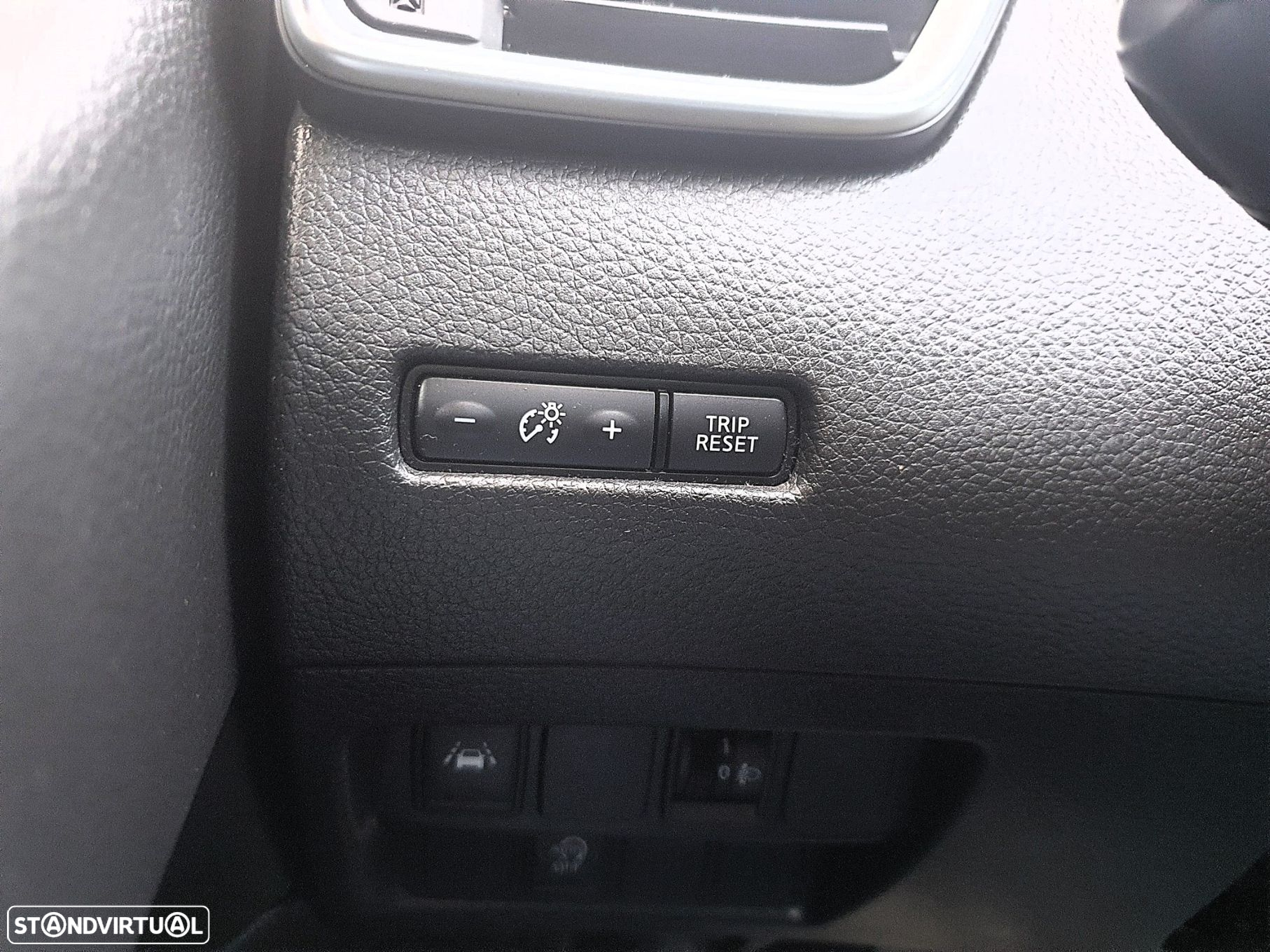 Nissan Qashqai 1.5 dCi N-Connecta Led - 16