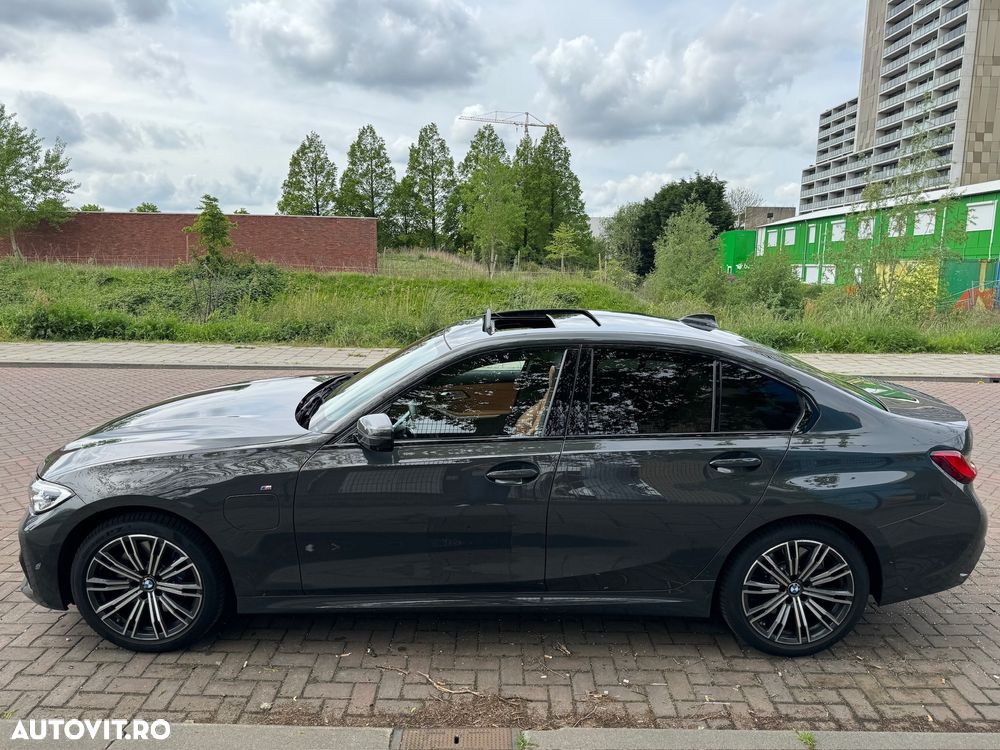 BMW Seria 3 330e Aut. M Sport - 20