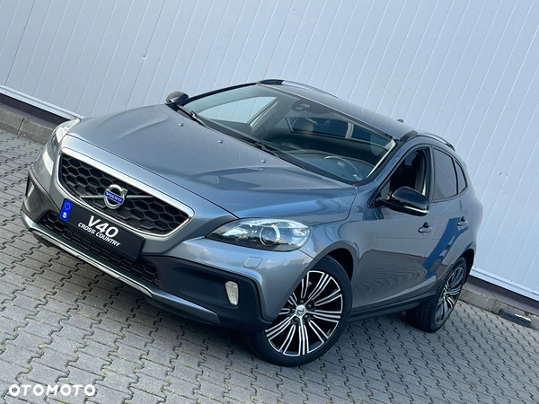 Volvo V40 Cross Country D3 Drive-E Base
