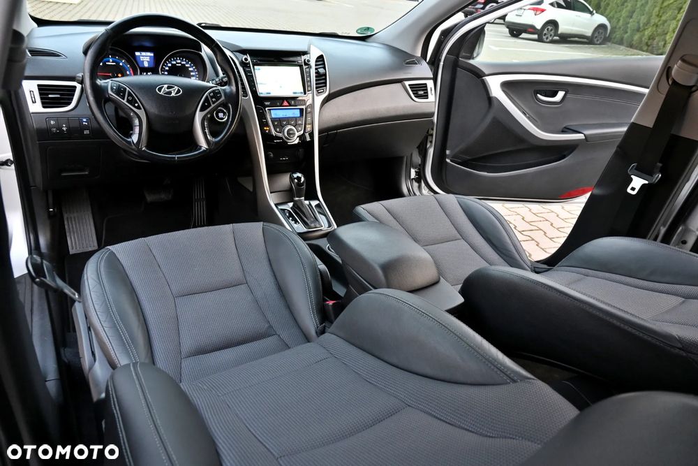 Hyundai i30 1.6 CRDi Premium - 34