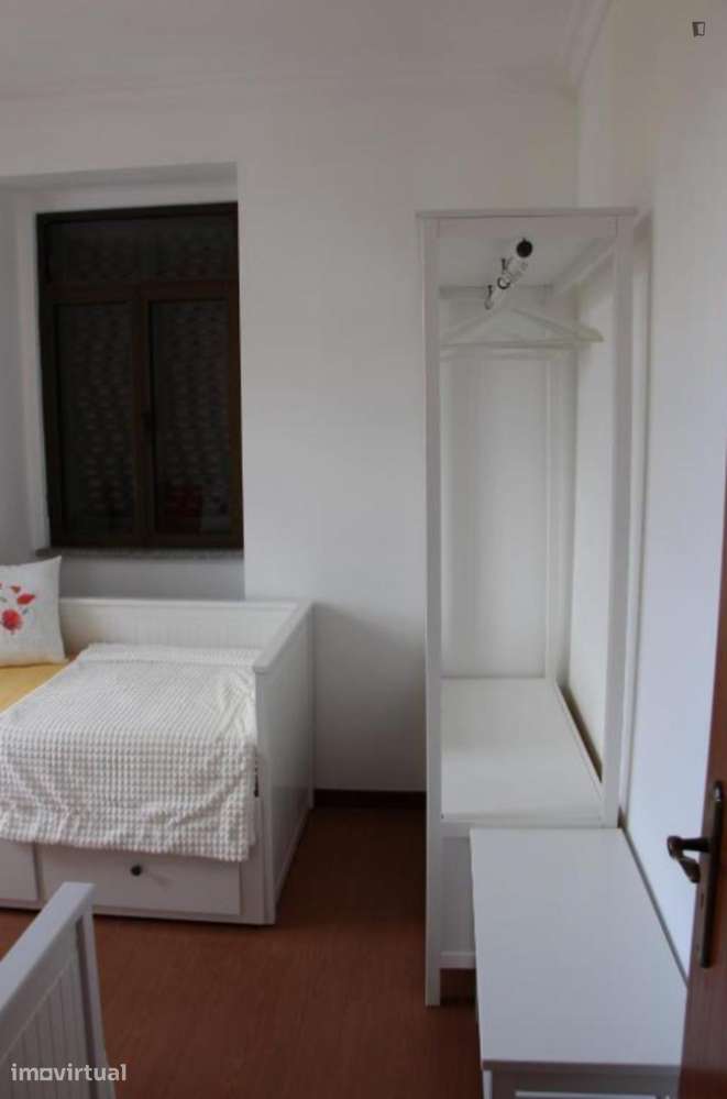 Casa com 2 quartos - localizado em Covilha - Grande imagem: 4/42
