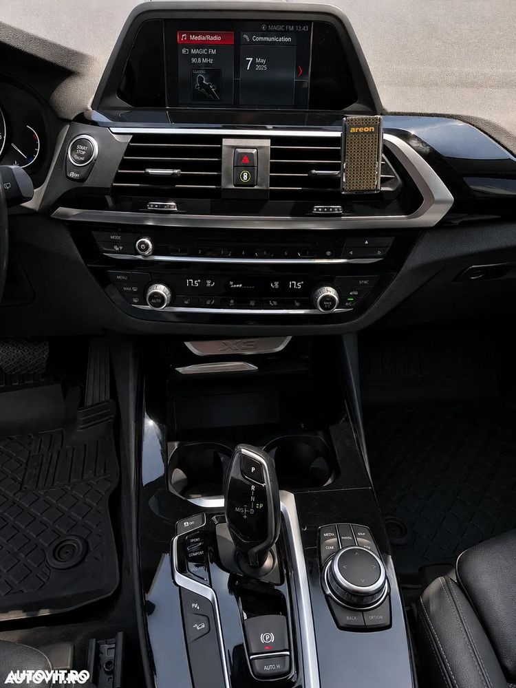 BMW X3 xDrive20d AT xLine - 13