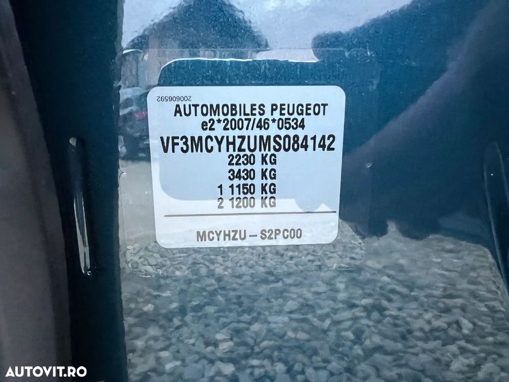 Peugeot 5008 BlueHDI 130 EAT8 GT - 8