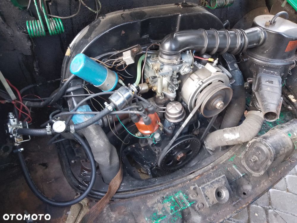 Volkswagen Karmann Ghia - 2