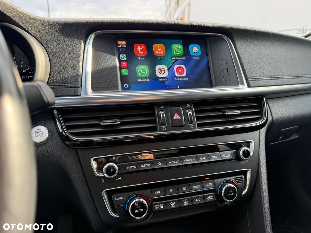 Kia Optima Plug-in Hybrid - 28