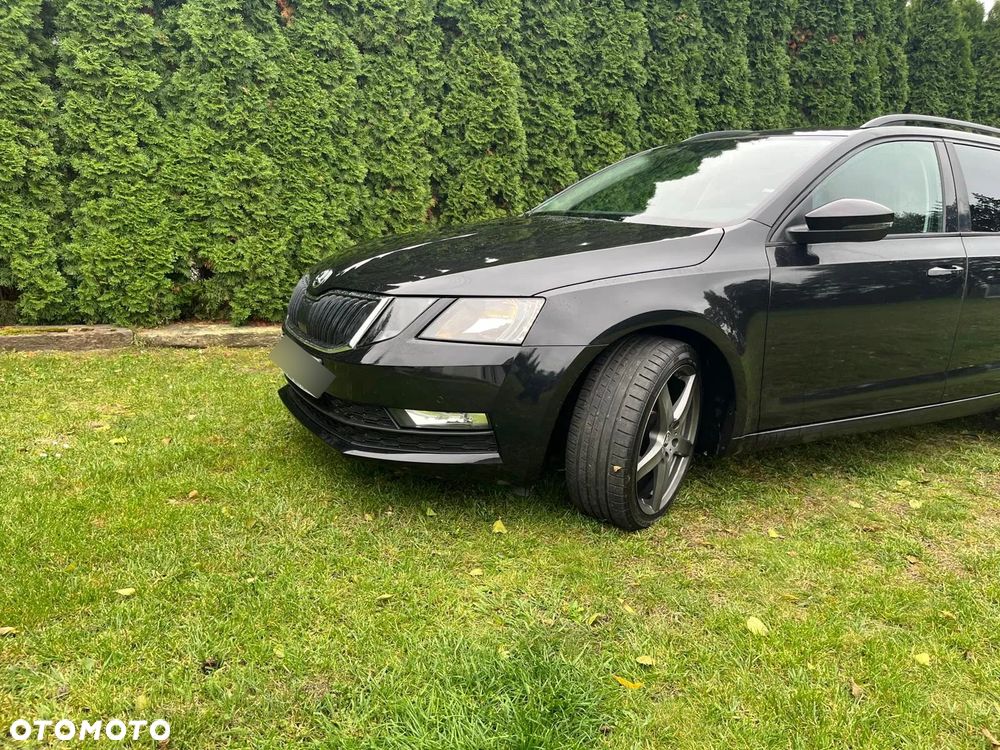 Skoda Octavia 1.6 TDI Drive DSG - 6