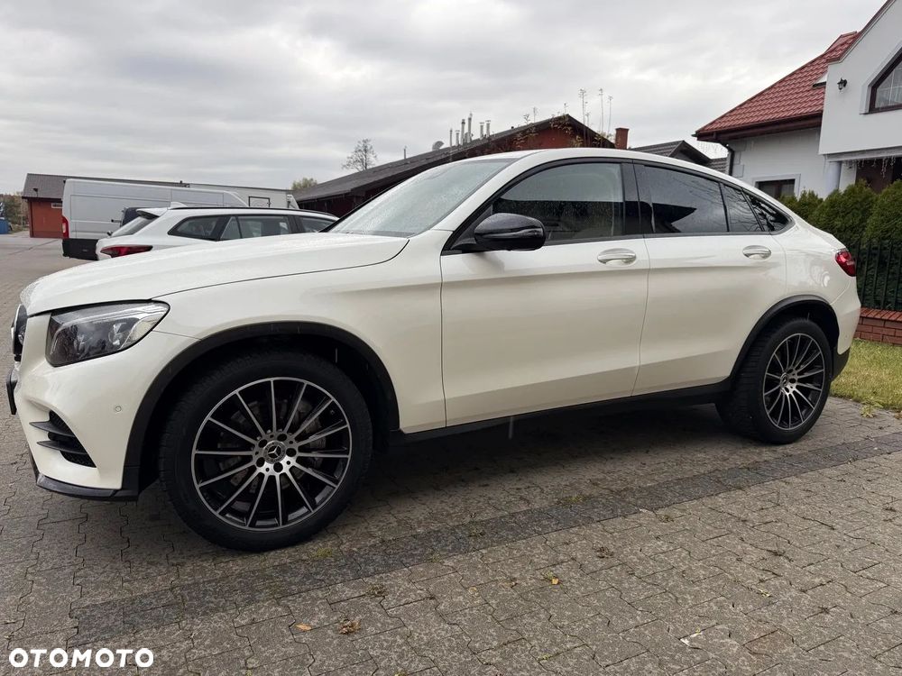 Mercedes-Benz GLC Coupe 300 4-Matic - 2
