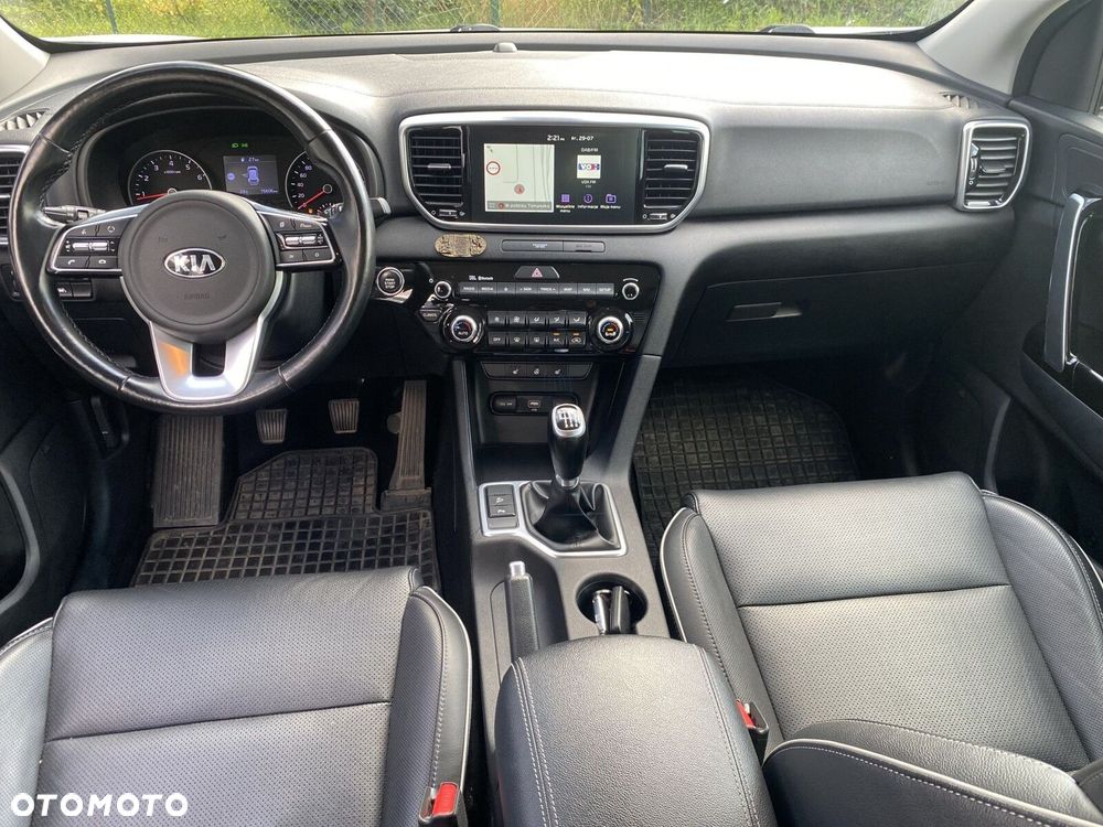 Kia Sportage - 12