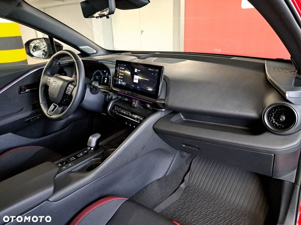 Toyota C-HR - 18