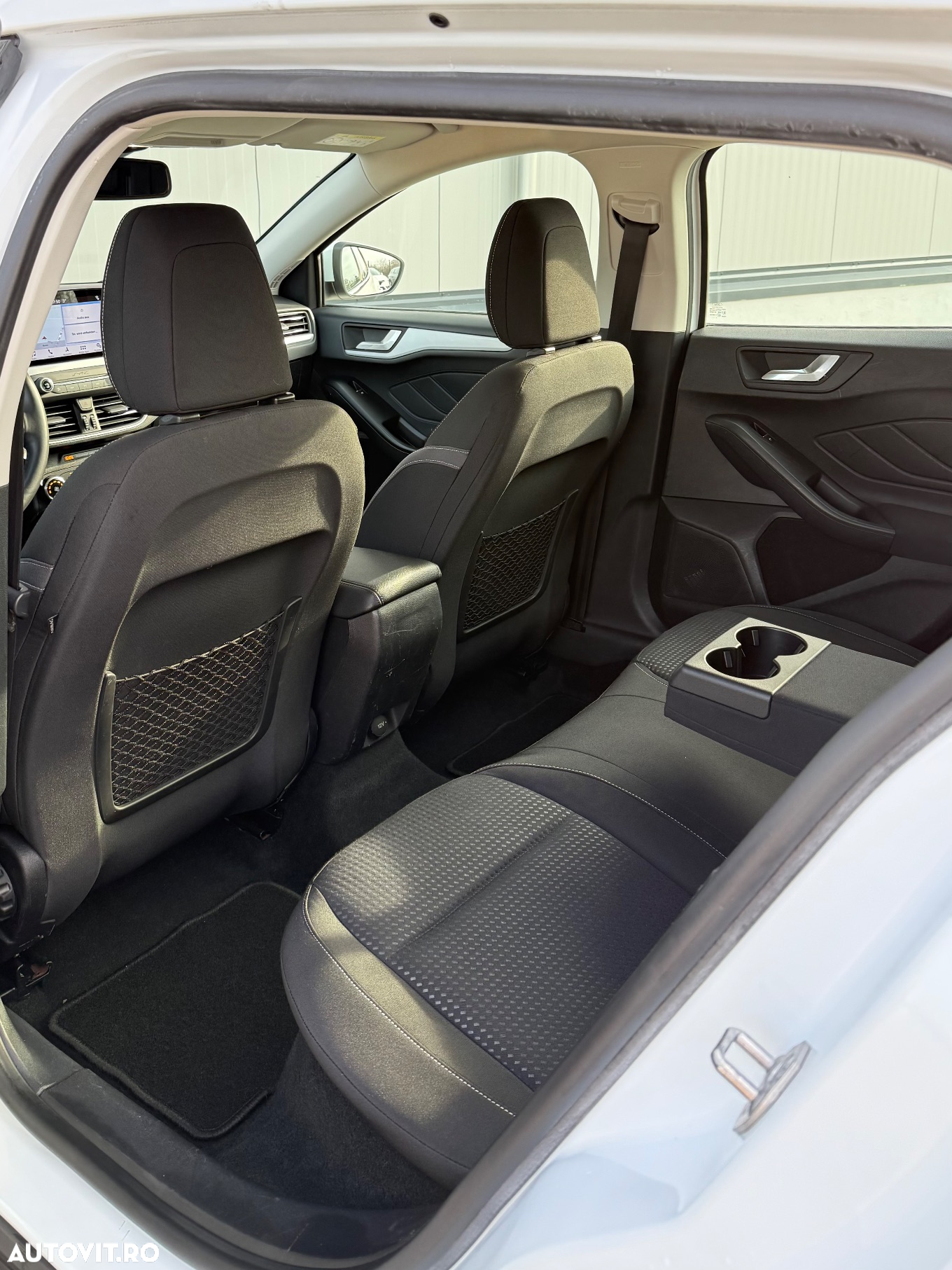 Ford Focus Turnier 1.5 EcoBlue Start-Stopp-System COOL&CONNECT - 7